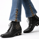 Bottines cowboy femme cuir motif python cloutées