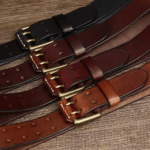 Ceinture cowboy cuir bordeaux double ardillon. Robuste, maintien renforcé, boucle laiton vintage, idéale pour un style western durable et authentique (1)