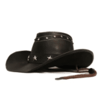 Chapeau cowboy cuir vegan noir à rivets et étoiles (1)