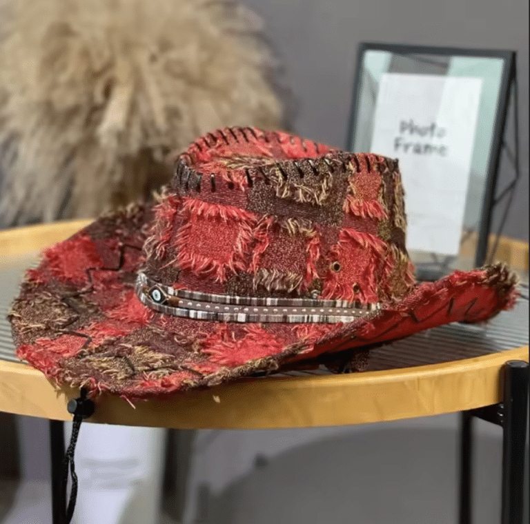 Chapeau rouge cowboy patchwork vintage (2)