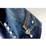 Gilet cowboy en jean ajusté avec revers et détails métalliques (3)
