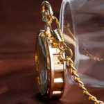 Montre gousset gentleman dorée à mécanisme apparent (3)