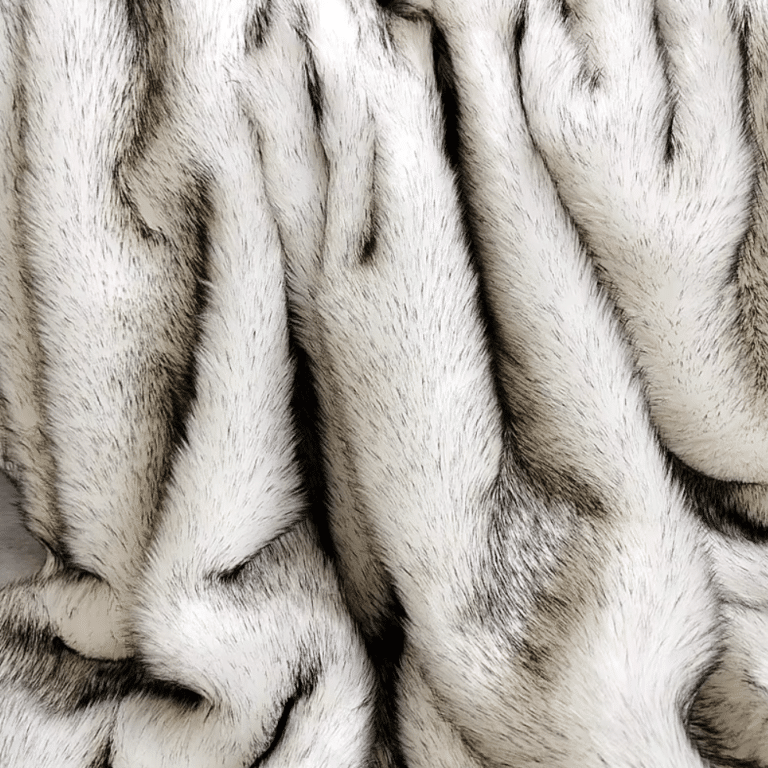 Plaid blanc fausse fourrure Loup (3)