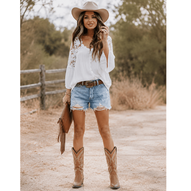 Blouse femme blanche à dentelle florale style western bohème (1)