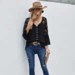 Blouse femme blanche à dentelle florale style western bohème (3)