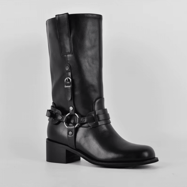 Botte western noire femme à sangles métalliques (5)