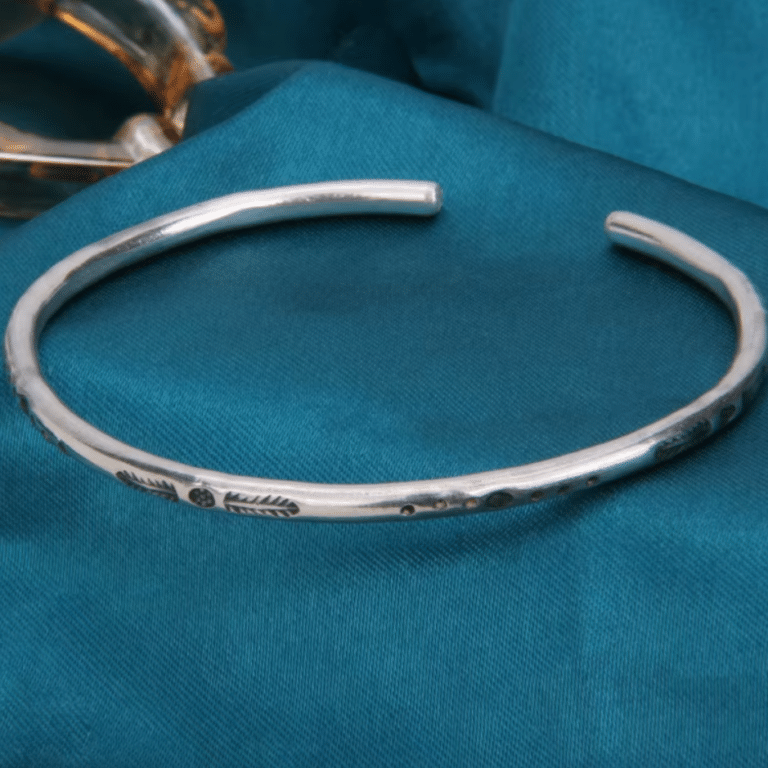 Bracelet jonc argent unisexe gravé western amérindien vintage (4)