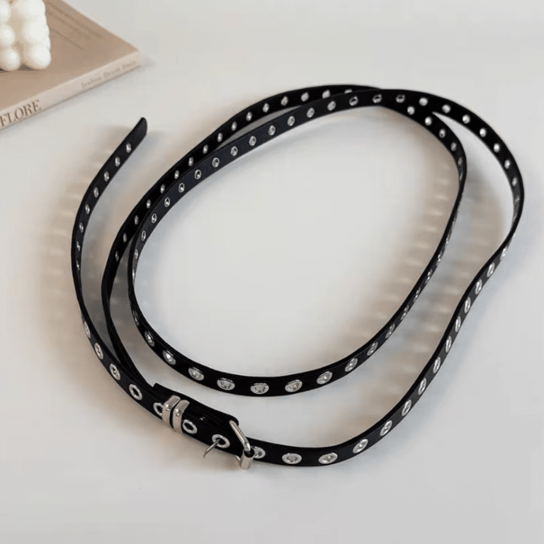 Ceinture cowboy femme double tour noire œillets western (8)