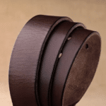 Ceinture vintage en cuir de vachette boucle rhinocéros (5)