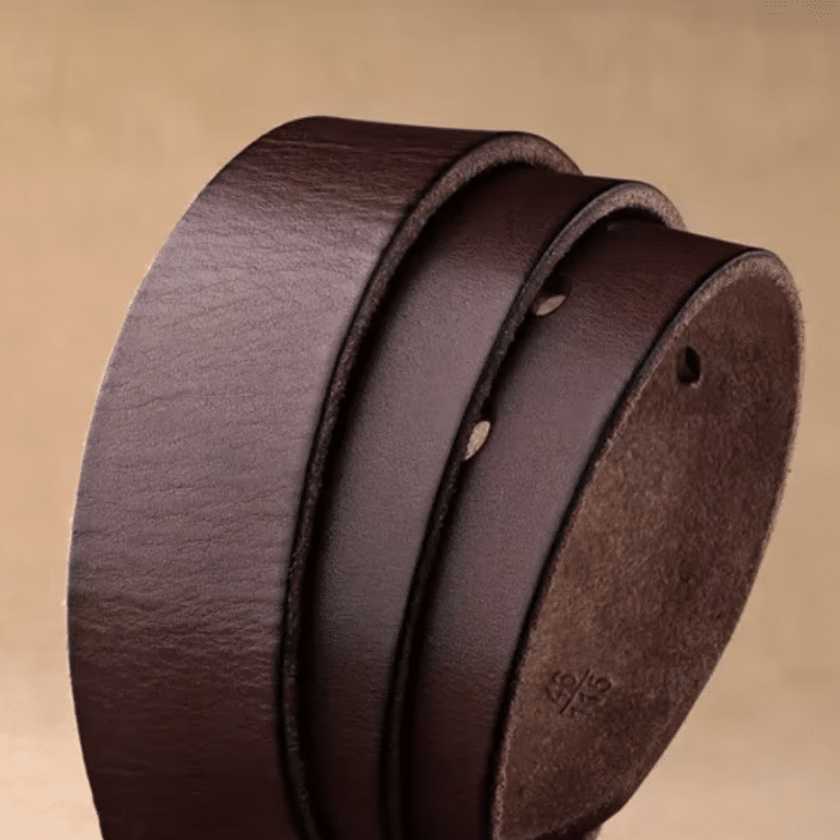 Ceinture vintage en cuir de vachette boucle rhinocéros (5)