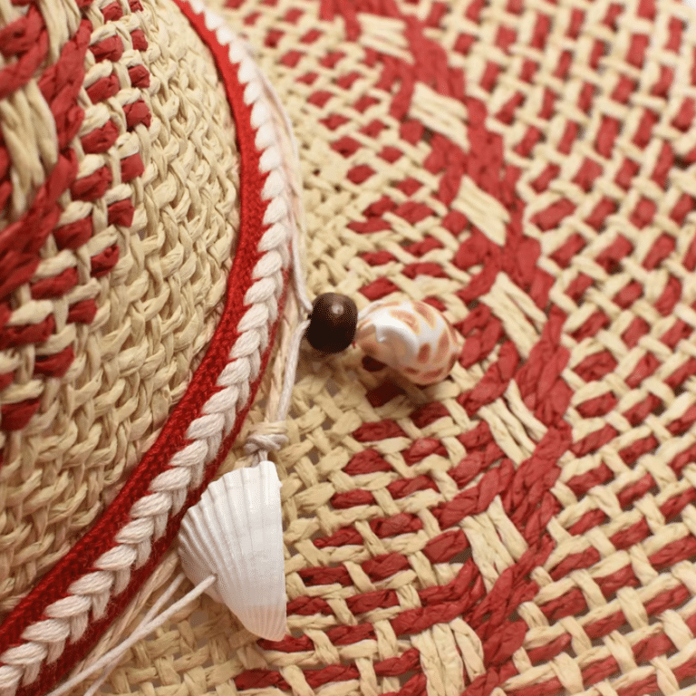 Chapeau Cowboy paille beige rouge coquillages (6)