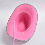 Chapeau cowboy rose à paillettes argentées et cordon western (2)