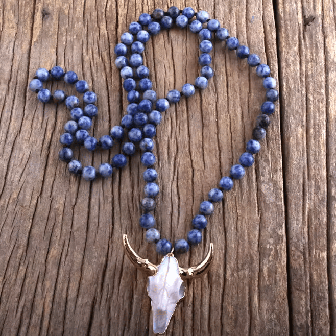 Collier cowboy à perles colorées et pendentif tête de taureau (7)