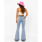Jean flare femme denim clair déchiré style western vintage (8)