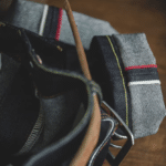 Jean vintage homme en denim brut épais (9)