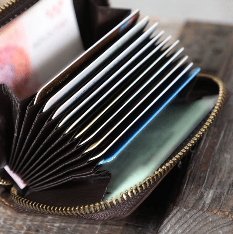 Porte-cartes cuir homme accordéon zippé style vintage américain (9)