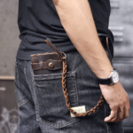 Portefeuille western long en cuir brut avec dragonne (5)