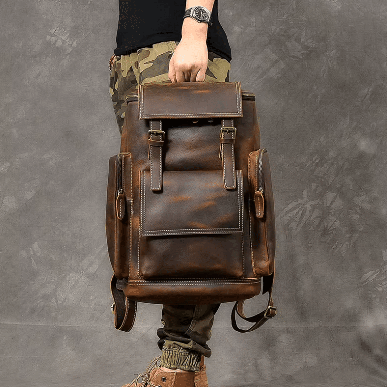 Sac à dos baroudeur vintage américain en cuir brut (11)