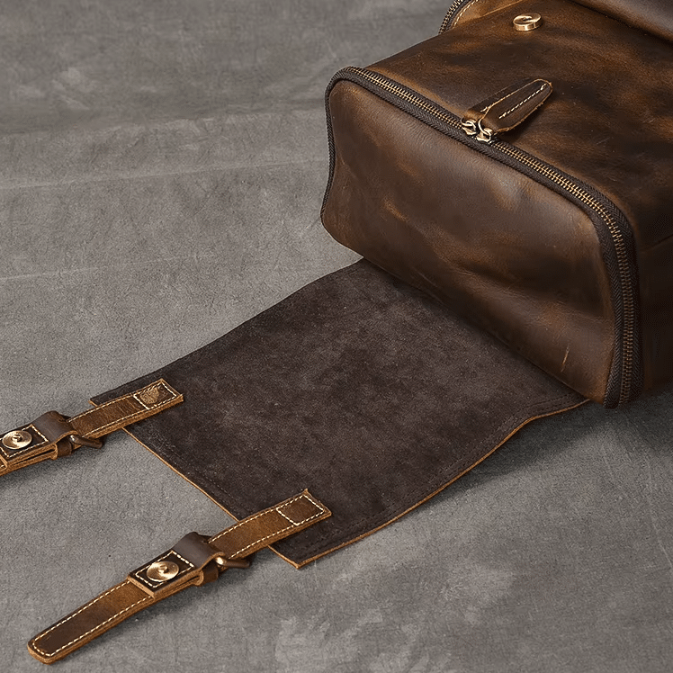 Sac à dos baroudeur vintage américain en cuir brut (3)