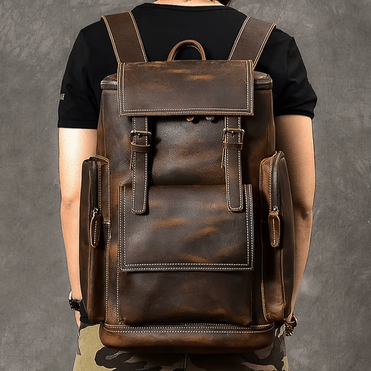 Sac à dos baroudeur vintage américain en cuir brut (9)