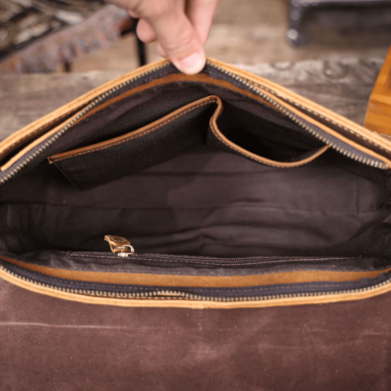 Sac bandoulière homme en cuir brut vintage (13)