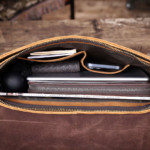 Sac bandoulière homme en cuir brut vintage (14)