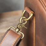 Sac de sport en cuir vintage avec bandoulière (12)