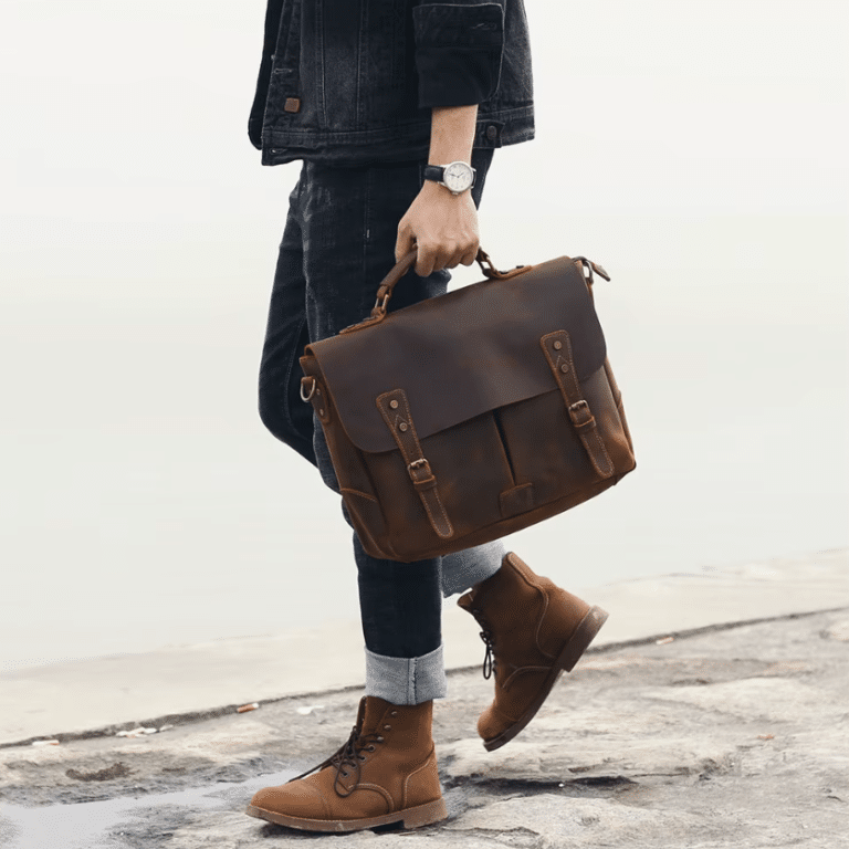 Sacoche en cuir homme western marron à bandoulière vintage (5)