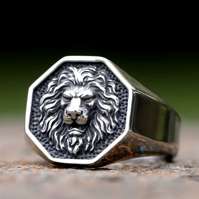 Bague chevalière homme argentée tête de lion (3)