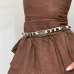 Ceinture femme corde tressée à perles et médaillons western (1)