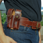 Ceinture gun belt en cuir marron avec holster cowboy (2)