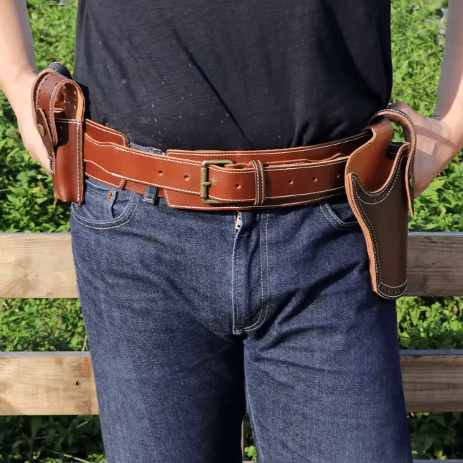 Ceinture gun belt en cuir marron avec holster cowboy (7)