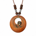 Collier western pendentif rond bois rose bronze (2)