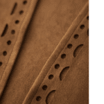 Gilet à franges camel motifs ajourés western daim végan (4)