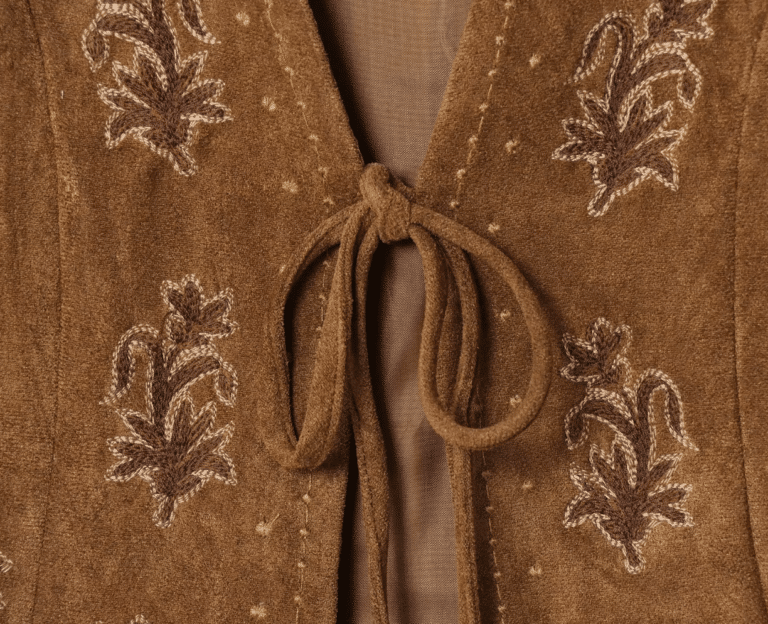 Gilet cowboy femme sans manches marron broderies florales (5)
