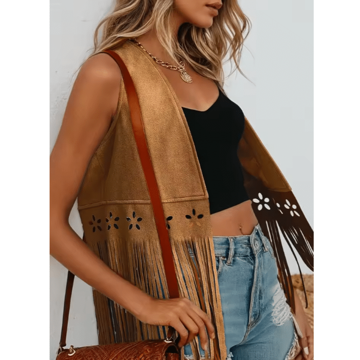 Gilet sans manches country femme camel à découpes florales (2)