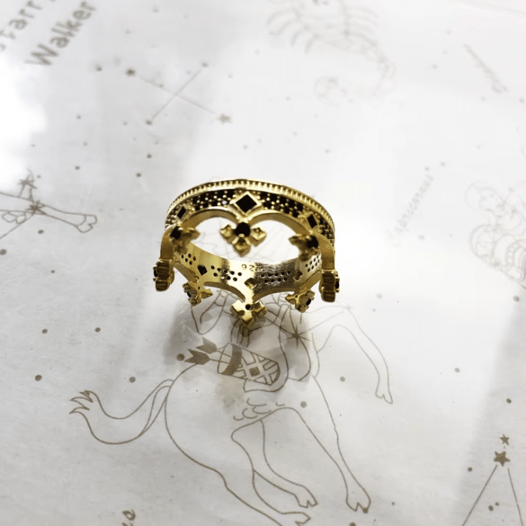 Bague couronne en argent finition dorée zirconium noir (5)