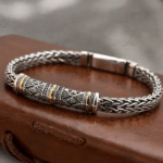 Bracelet homme maille tressée argentée gravé dorés (1)