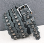 Ceinture cowboy cuir véritable conchos métalliques et bords festonnés (1)