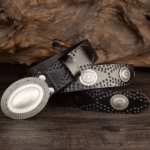 Ceinture cowboy en cuir noir avec grande boucle argentée vintage (3)
