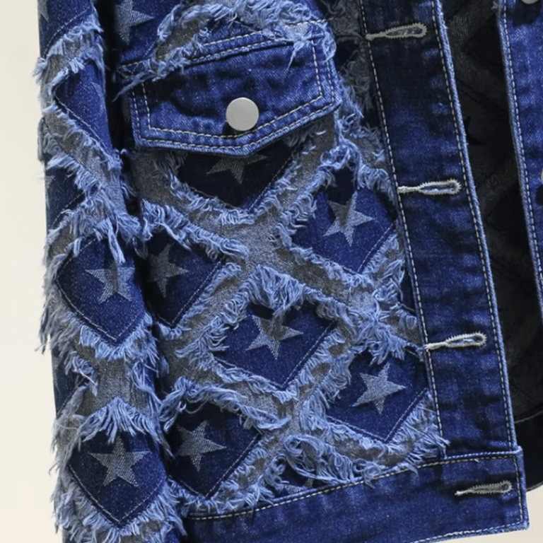 Veste bleue jean vintage effiloché et étoiles (3)