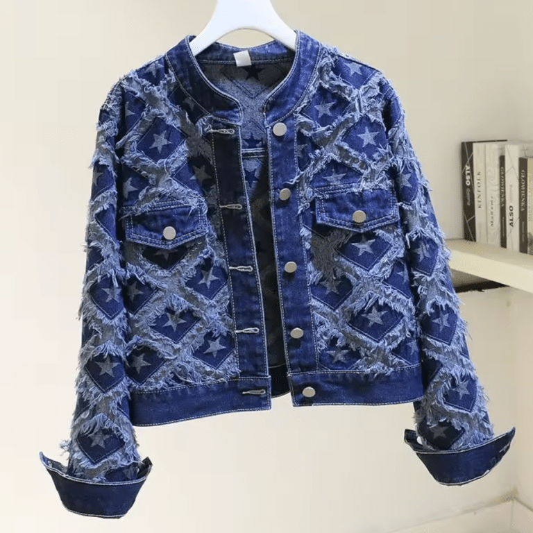 Veste bleue jean vintage effiloché et étoiles (5)