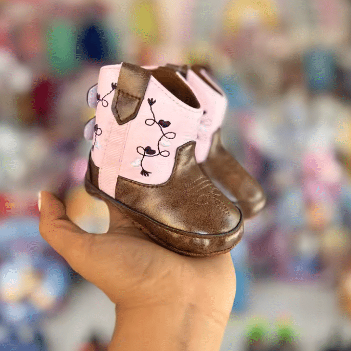 Bottes bébé cowboy roses western (1)