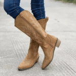 Bottes cowboy femme camel effet daim brodés (4)