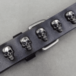 Ceinture biker noire cuir et têtes de mort (2)