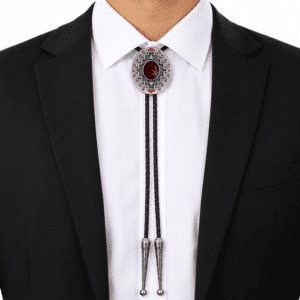 Cravate bolo cowboy argentée pierre rouge motif géométrique