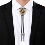 Cravate bolo cowboy dorée à cabochon rouge motif géométrique (2)