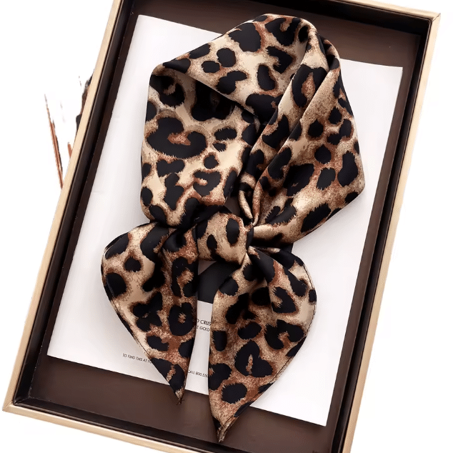 Grand foulard léopard vintage (1)