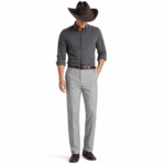 Pantalon homme gris clair coupe droite poches arrière passepoilées (3)