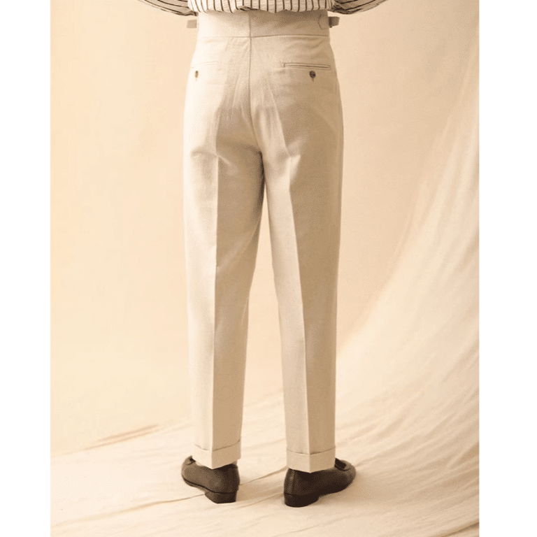 Pantalon vintage homme beige taille haute à pinces et revers (1)